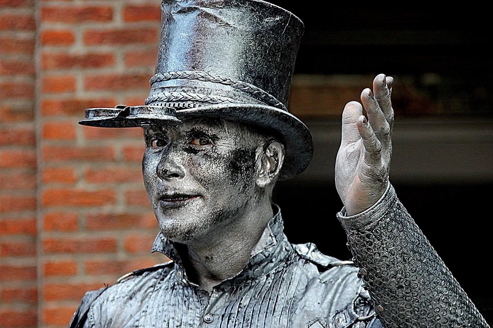 Human Statue Bodyart