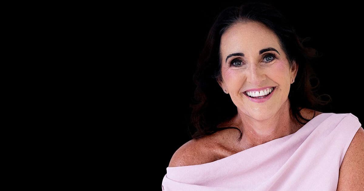 Rochelle Courtenay