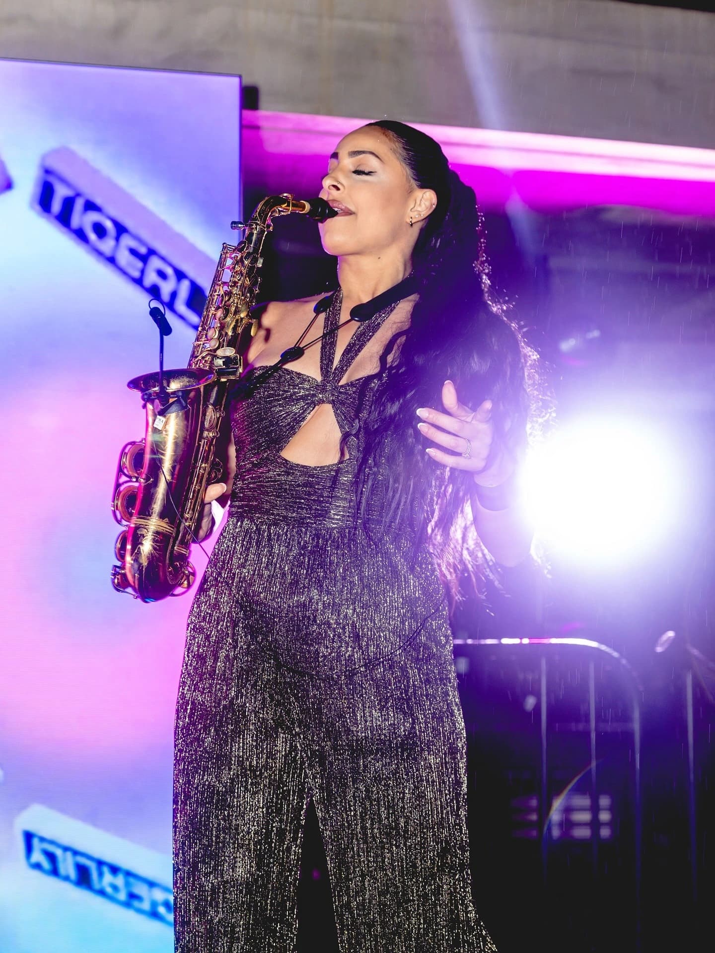 Tigerlily (Live)
