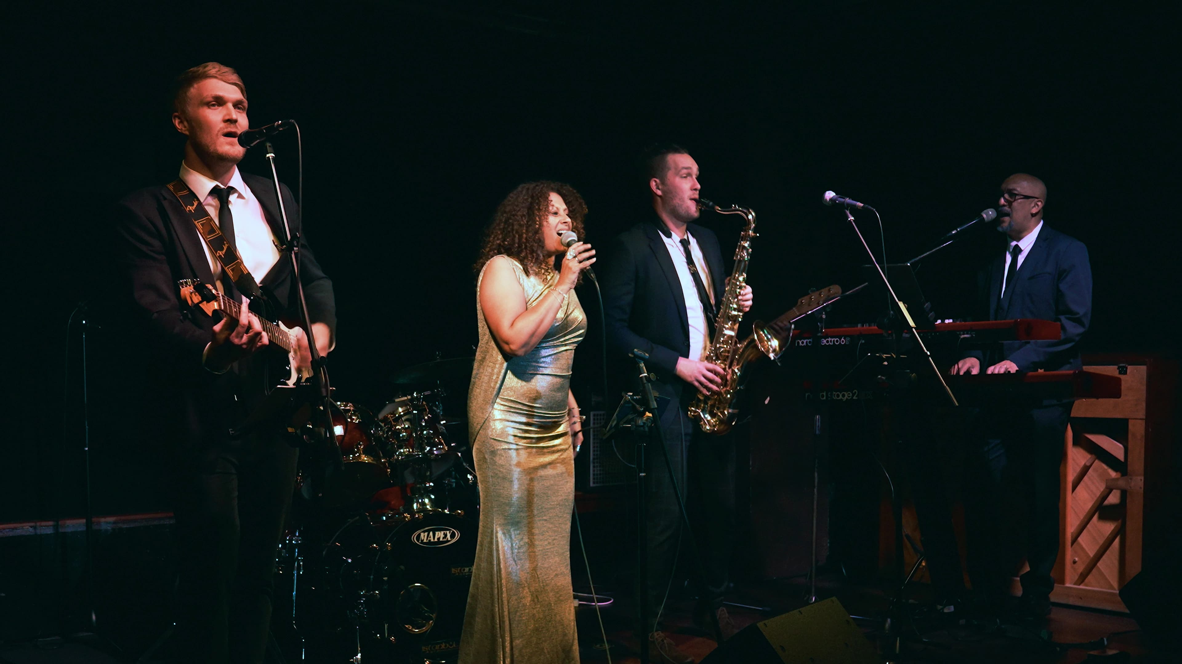 Summer Club Band