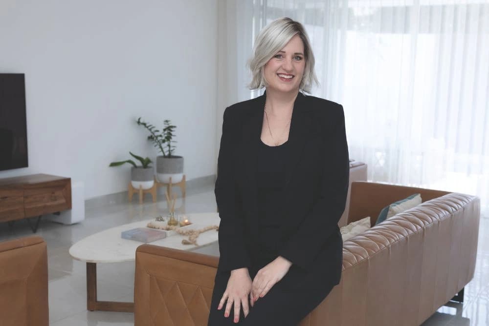Dr Marny Lishman