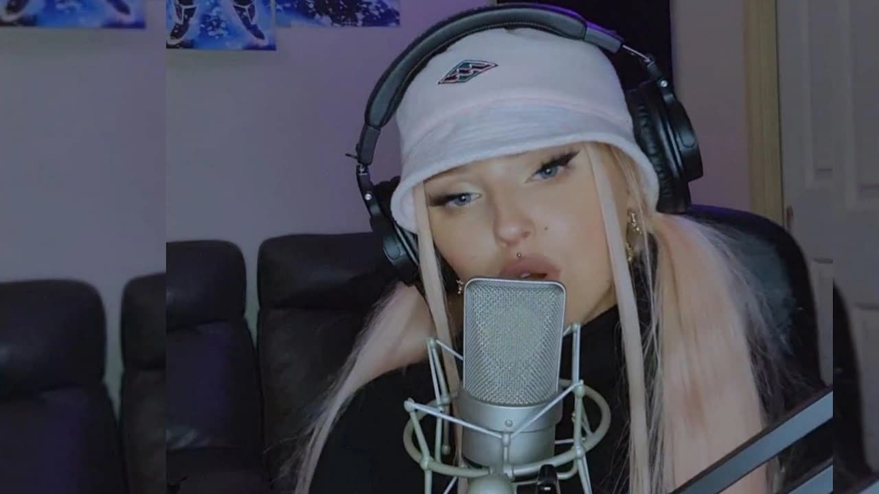 Larissa Lambert